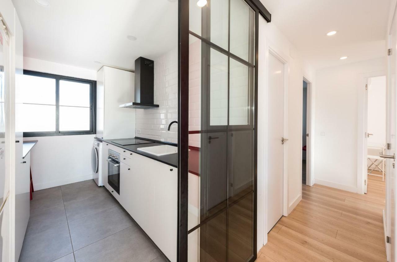 Ever House Ifema Mar De Cristal Madrid Exterior foto